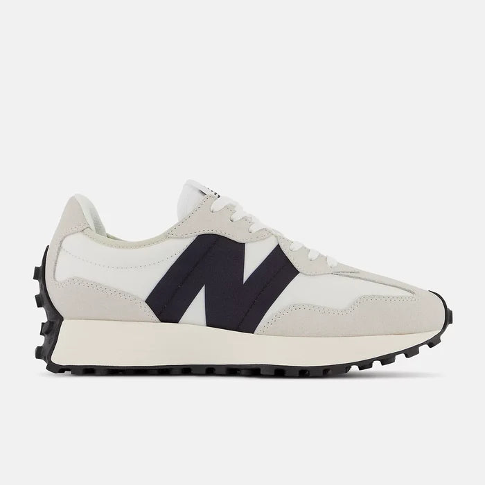 327 Sea Salt with White and Black