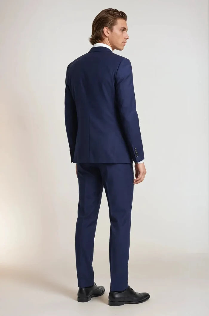 Blutailor