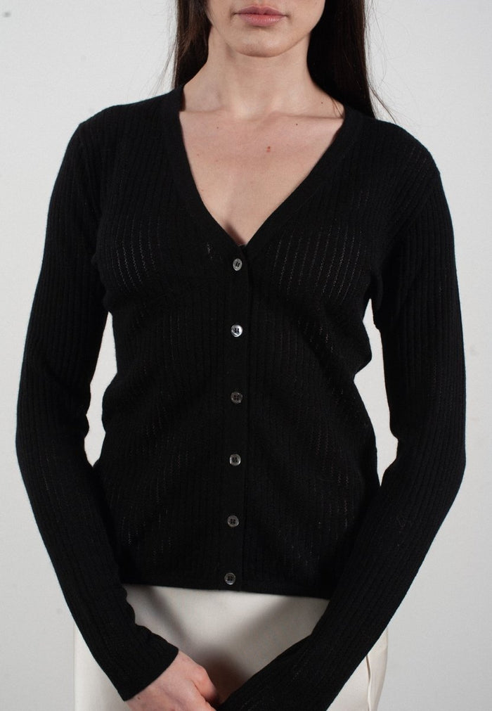 Cardigan col V femme en cachemire et laine ajouré ultrafin noir - FRIDA 3