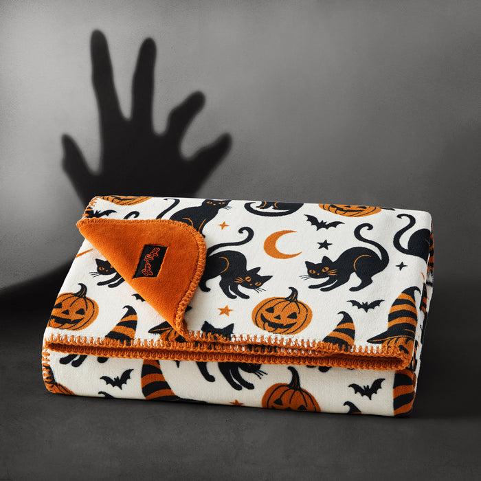 Cobija Boo-tique Cats Night doblada con el reverso visible #color_UNB Cats Night