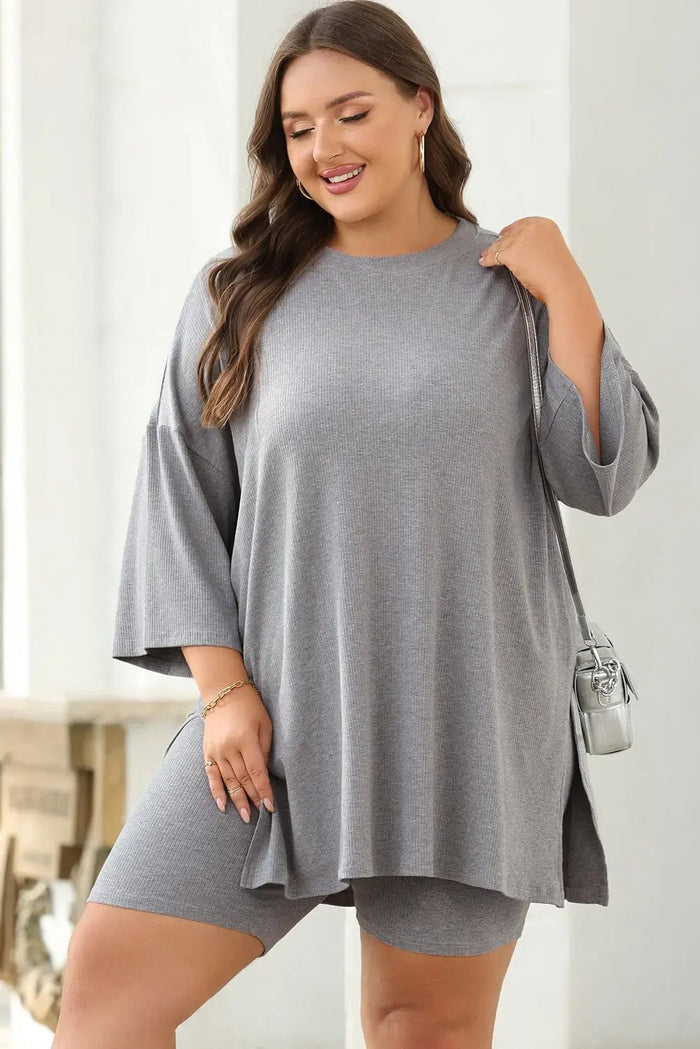Shop Colour black Solid Colour Loose Tunic Top and Slim Shorts Set at eAura