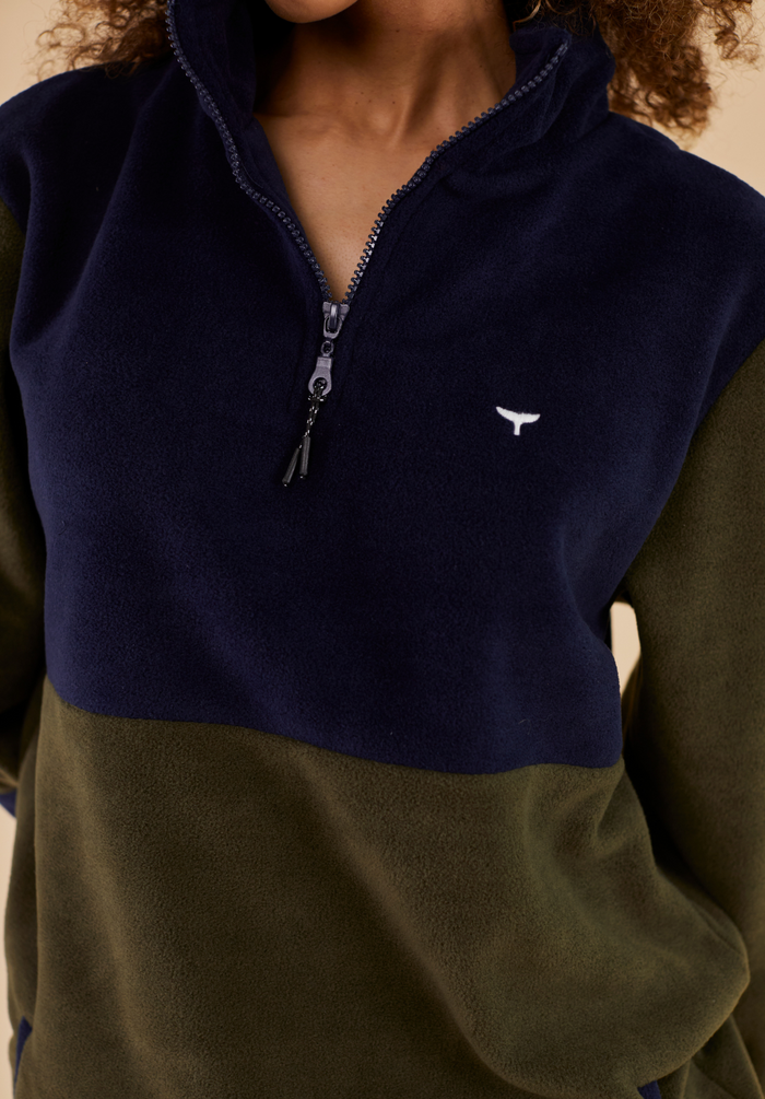 Exeter Women's Fleece Quarter Zip - Navy & Green - Whale Of A Time Clothing