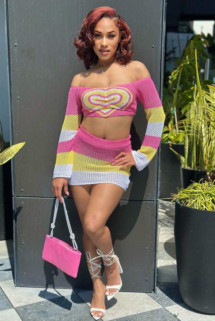 Off-Shoulder Color Block Knit Skirt Set Heartbreaker Look