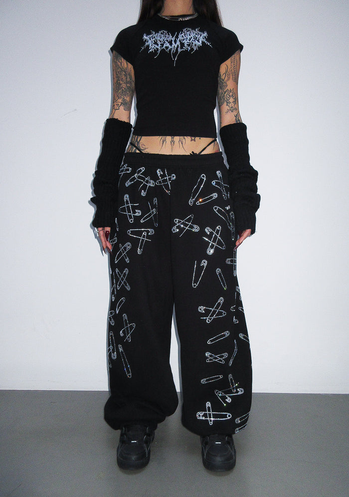 HEIST RHINESTONE SAFETY PIN OVERSIZED SWEATPANTS BLACK