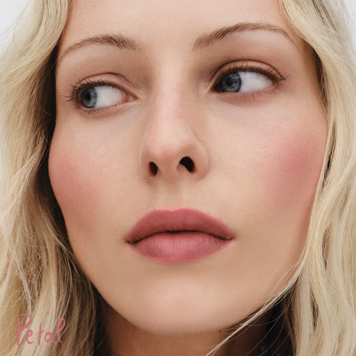 Lip Suede Hydrating Matte Lipstick with Hyaluronic Acid