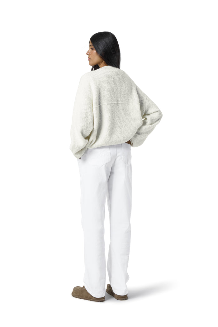 Model is 5'9 and wears size S.