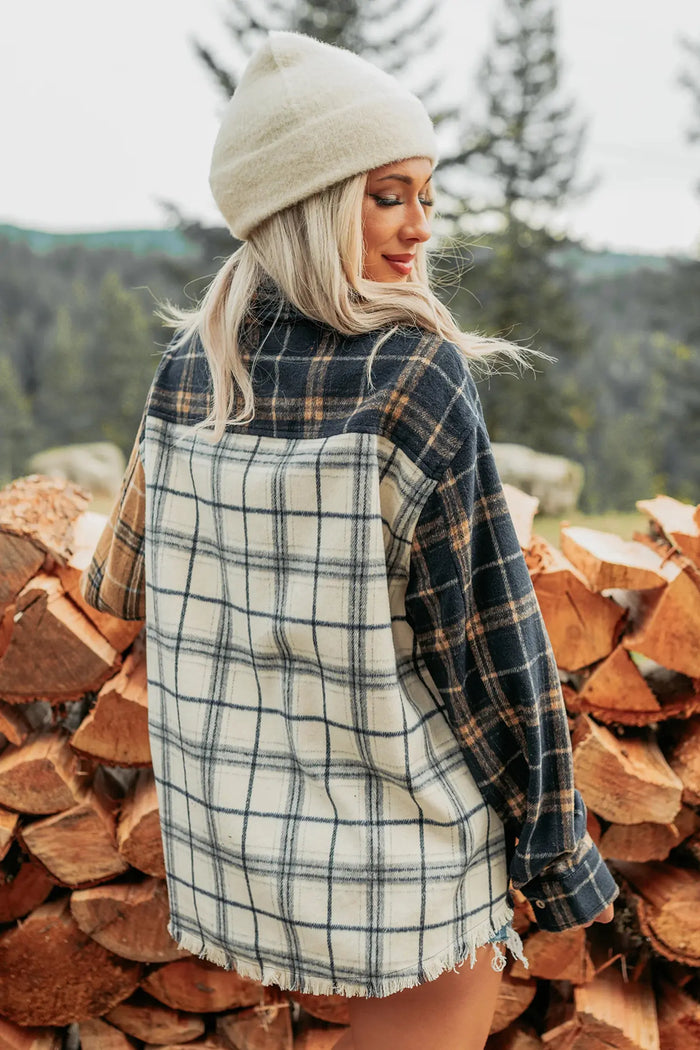 Plaid Button-Up Long Sleeve Shift Silhouette Shacket – Multicolour