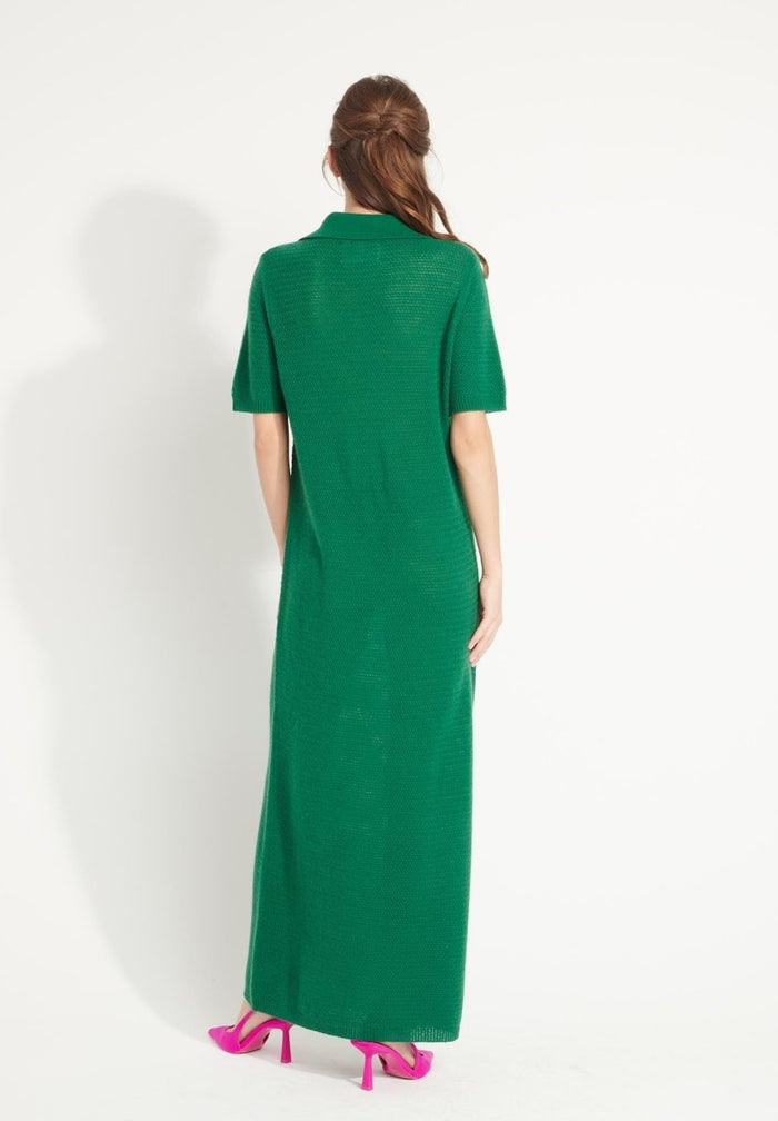 AVA 18 Longue robe col polo en cachemire à maille pointelle vert émeraude