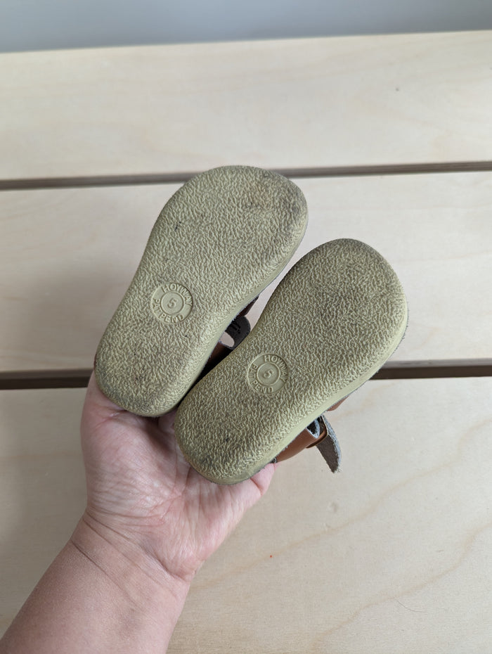 Saltwater Swimmer Sandals (5C)