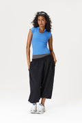 Model is 5'9" and wears a size S.