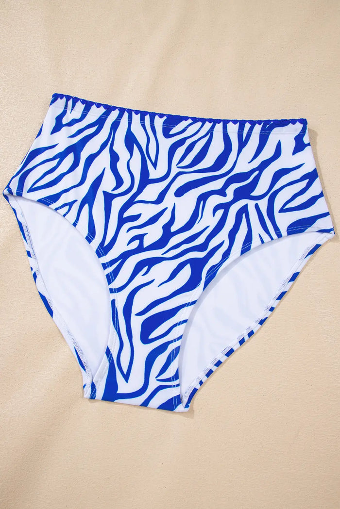 Shell Stitched Trim V-Neck Textured High Waist Bikini