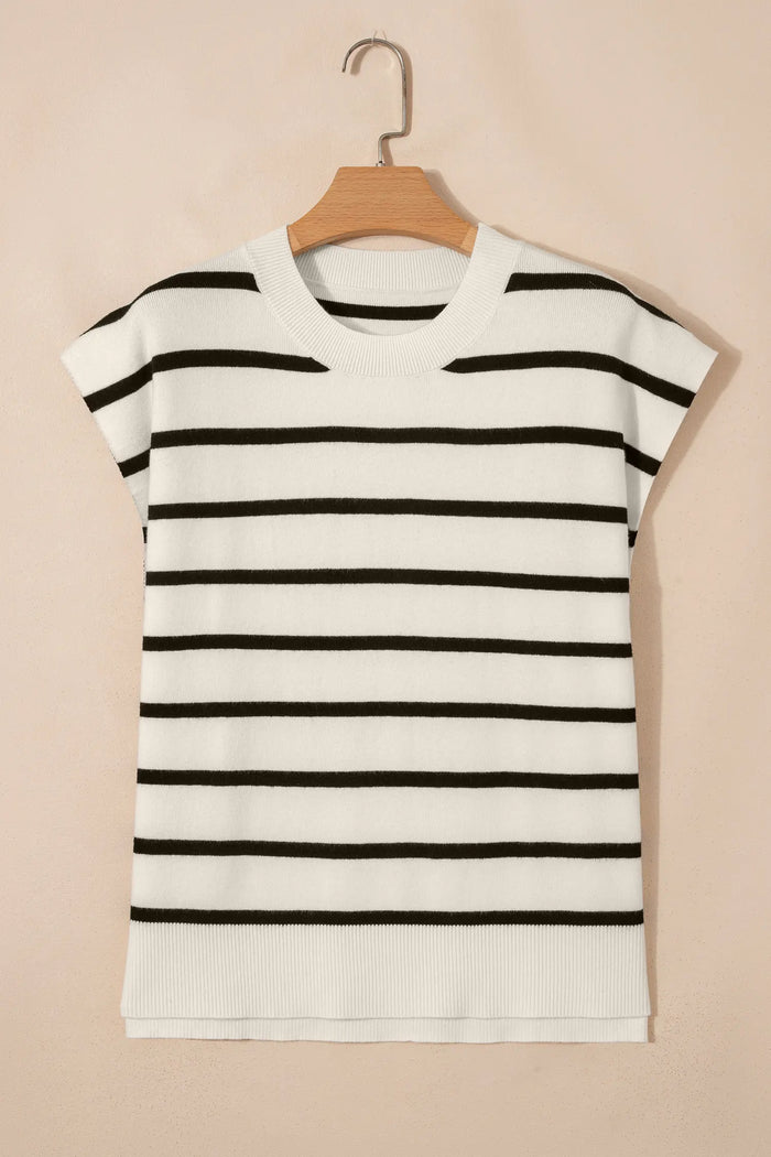 Side Slit Crew Neck Short Sleeve Sweater Tee