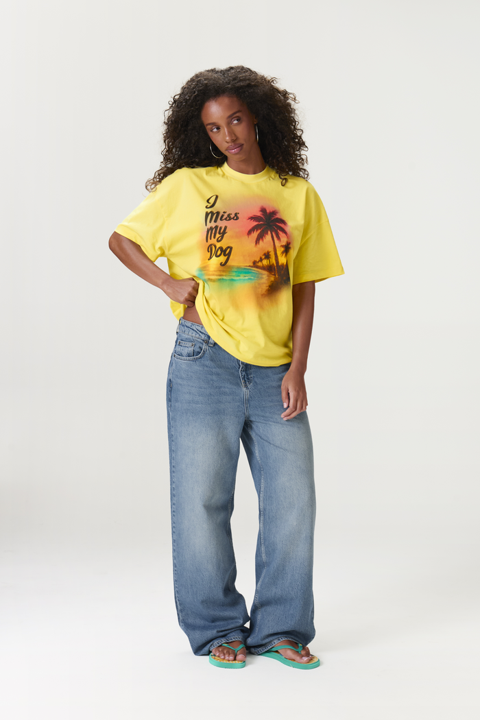 Model's height is 5'9" and wears a size S.
