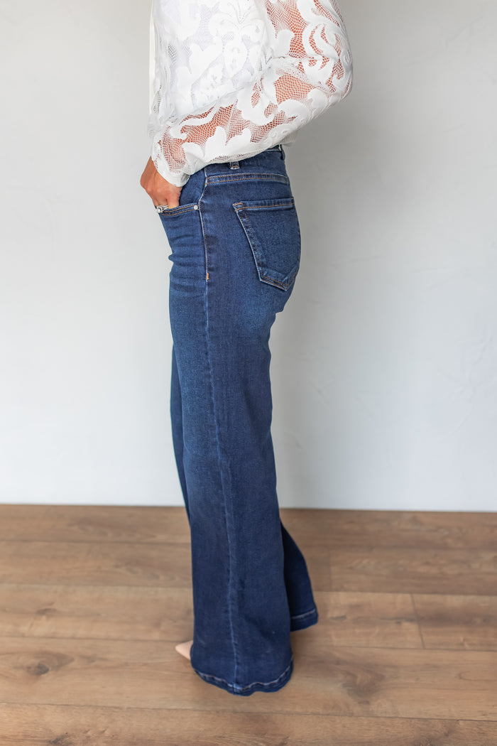 The Olivia Wide Leg Jeans - One Eleven Olive Boutique