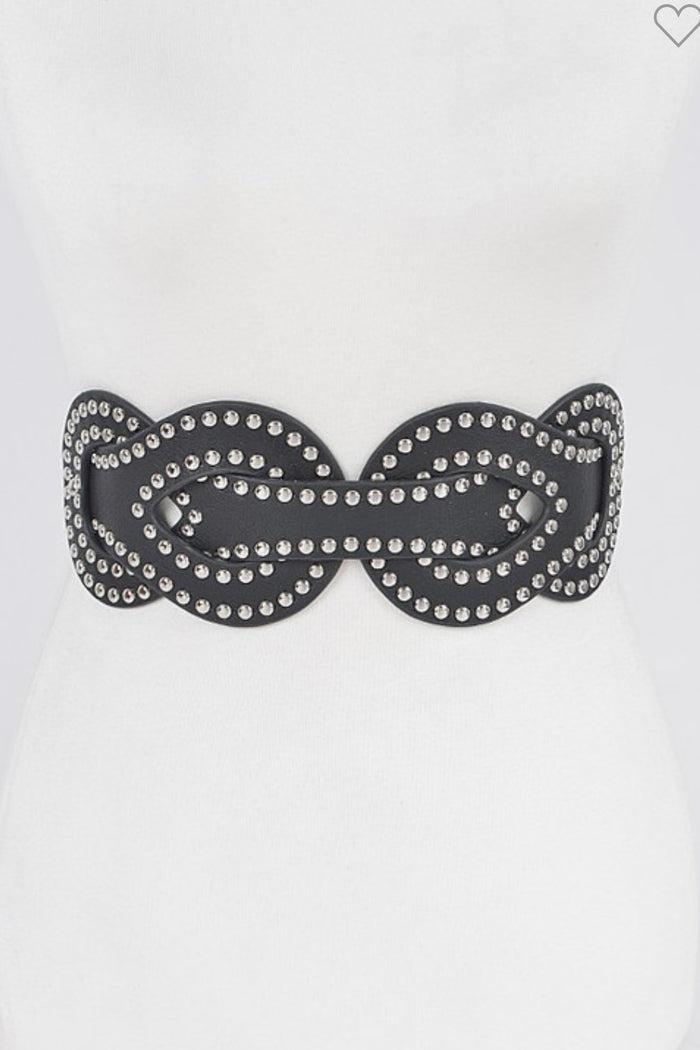 The “Statement Maker” Stretch Belt