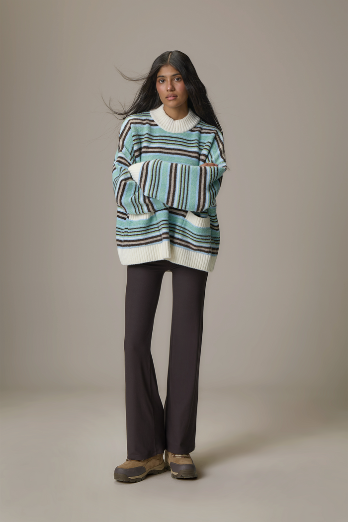 Model Info: Josey is 5’8” and wears a size S