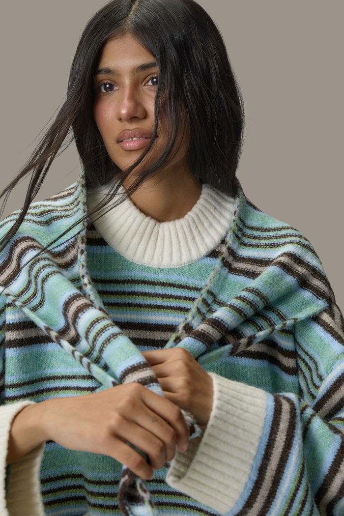 Model Info: Josey is 5’8” and wears a size S