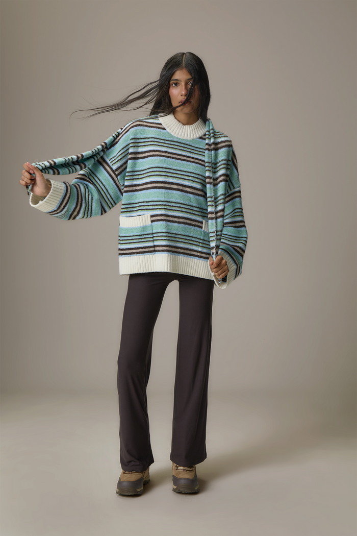 Model Info: Josey is 5’8” and wears a size S