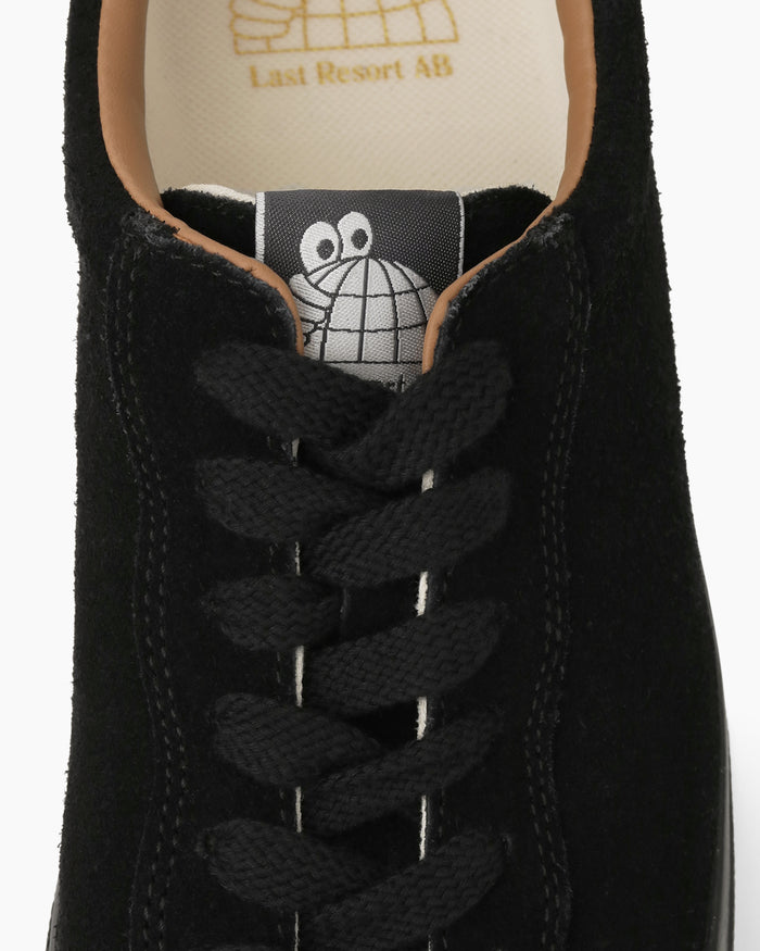 VM001 Lo Suede Black/Black SS25
